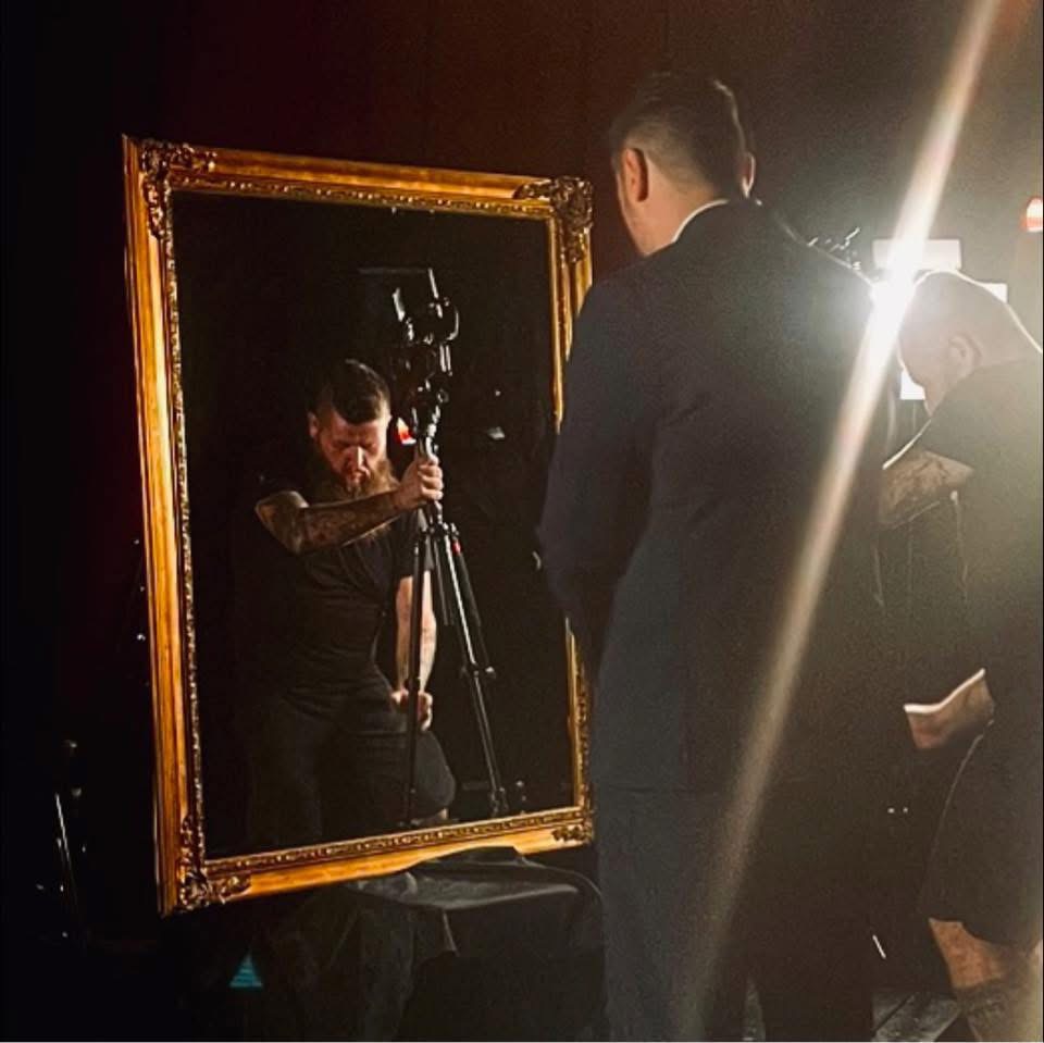 Behind the scenes of a stylized mirror-frame set